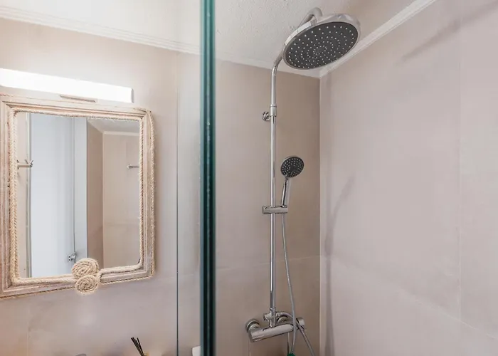 μελίτατα 16 *